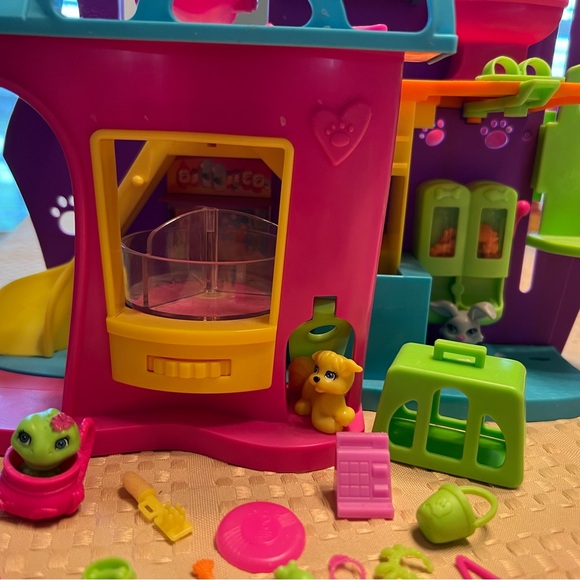 Polly Pockets 2010’s Version - Picture 5 of 8